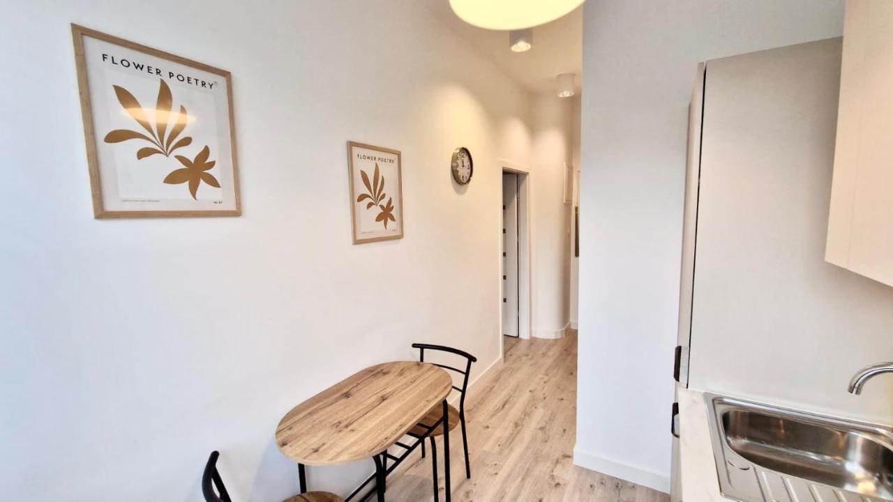 Apartamento Powisle Ul. Tamka Varsóvia