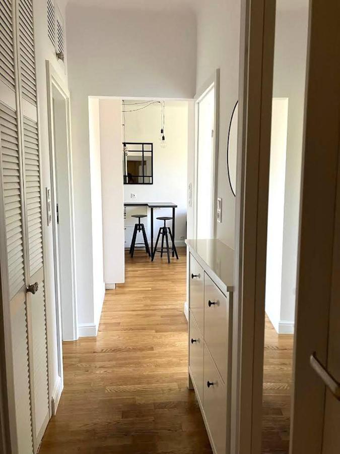Apartment Cute In The City Center , 2-beds , Wi-fi - By Hik