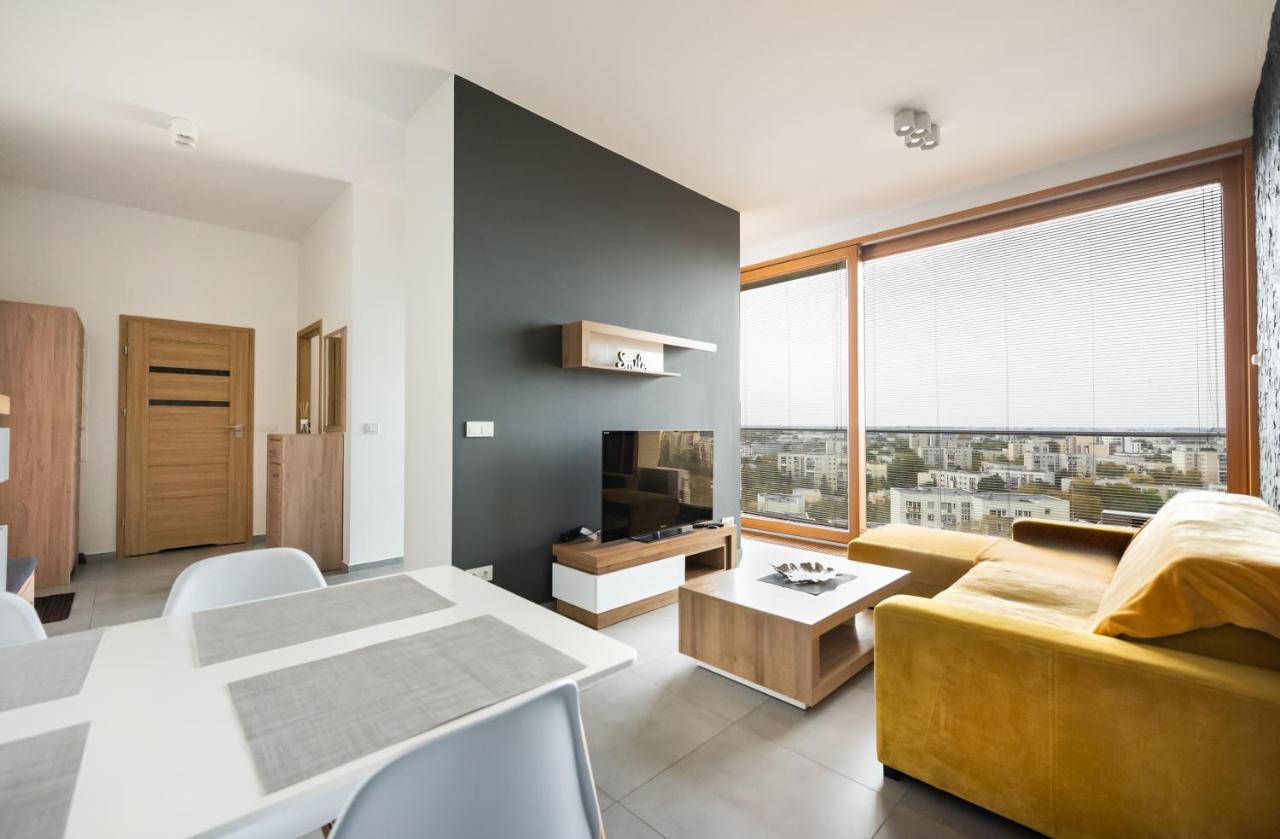 Apartment Metro Imielin 13th Floor *