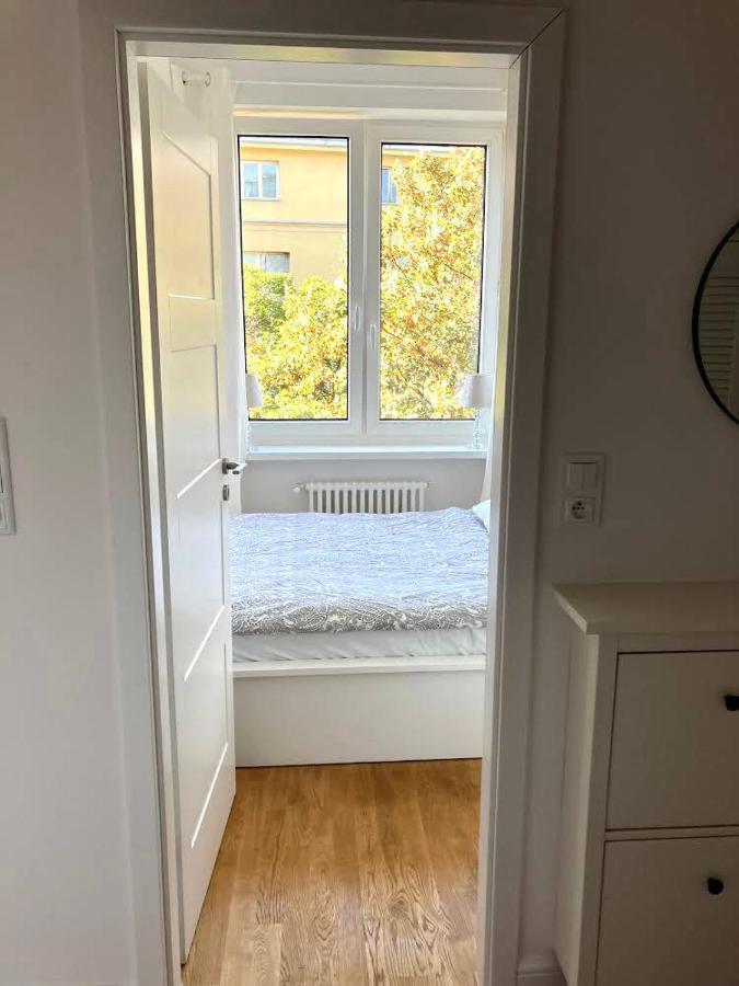 Cute In The City Center , 2-beds , Wi-fi - By Hik