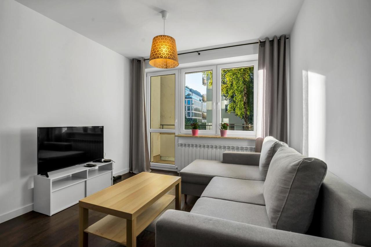 Zlota - Center, Workspace, Metro - By Rentujemy Apartment *