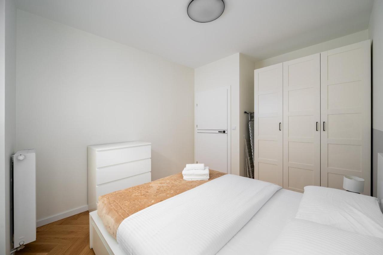 Wola Nakielska Comfort Apartamento Varsóvia