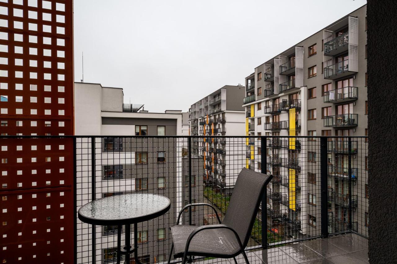 Apart D&k Free Parking Cybernetyki 2e Apartment Warschau