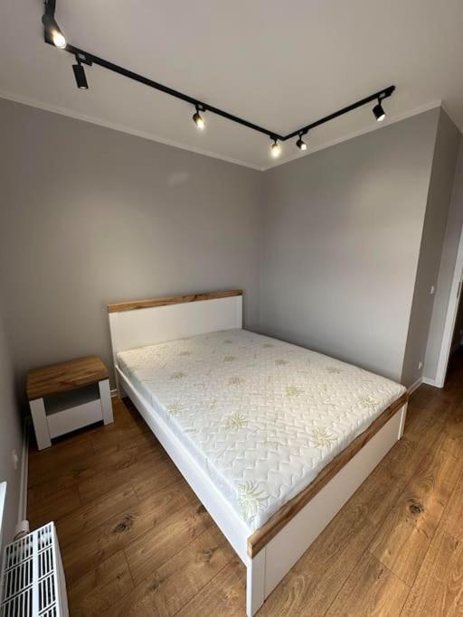 Project Comfort Lazurowa 15a/85 Blisko Jednostki Wat Apartamento Varsóvia