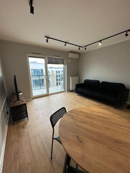 Project Comfort Lazurowa 15a/85 Blisko Jednostki Wat Apartamento Varsóvia