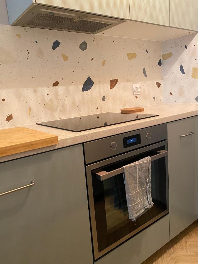 Close To Metro, 8 Minutes To Centrum And Near Airport * Warsaw