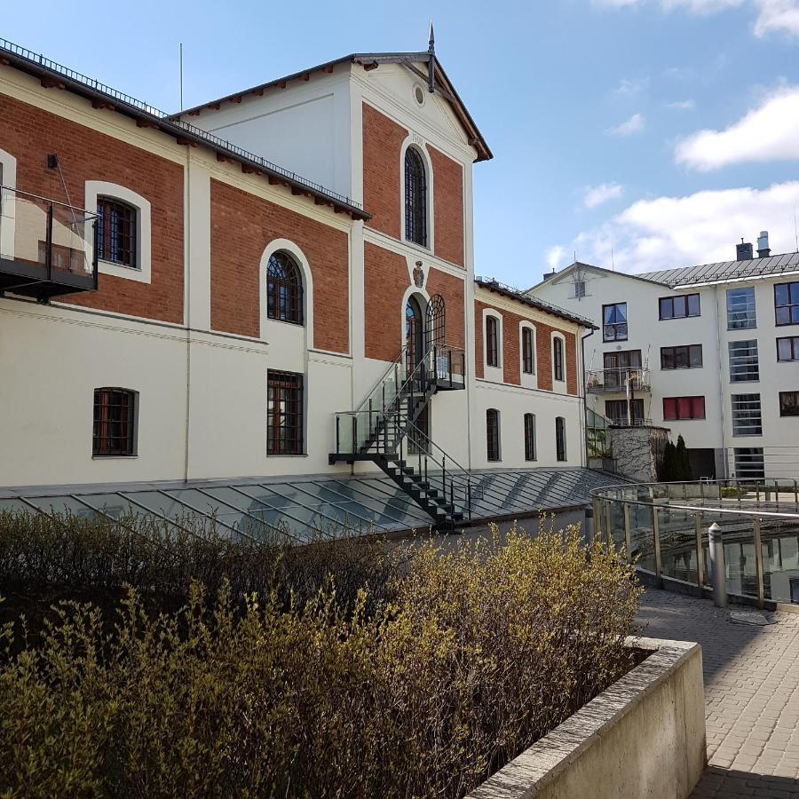 Royal Place 2 Bedrooms Wilanow Apartment