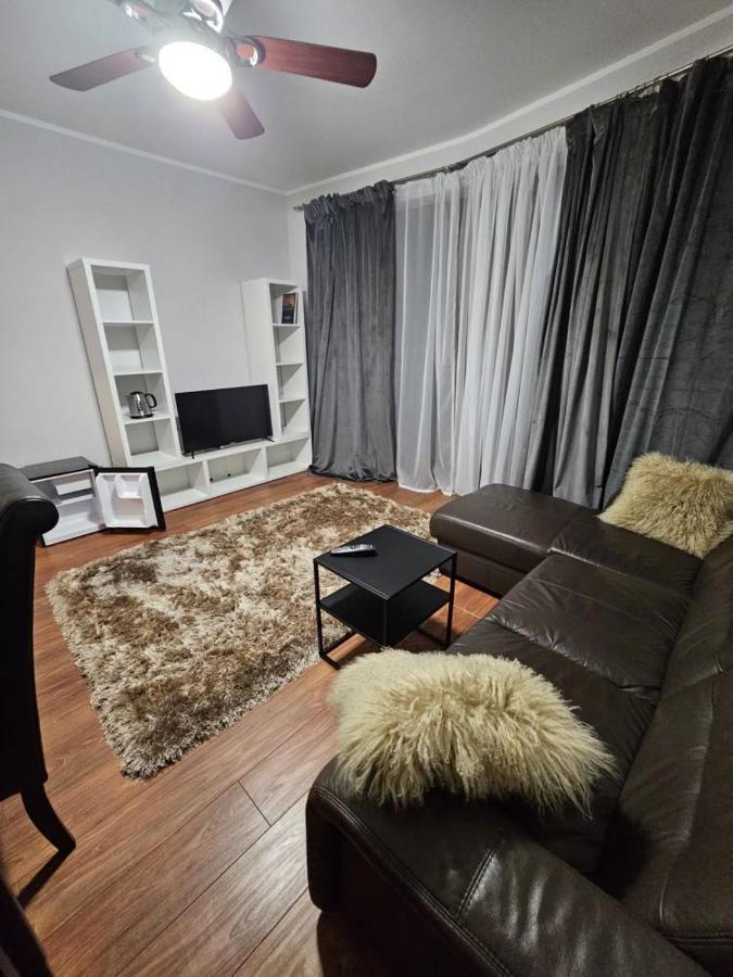 Royal Place 2 Bedrooms Wilanow Warsaw
