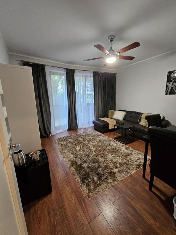 Royal Place 2 Bedrooms Wilanow Căn hộ