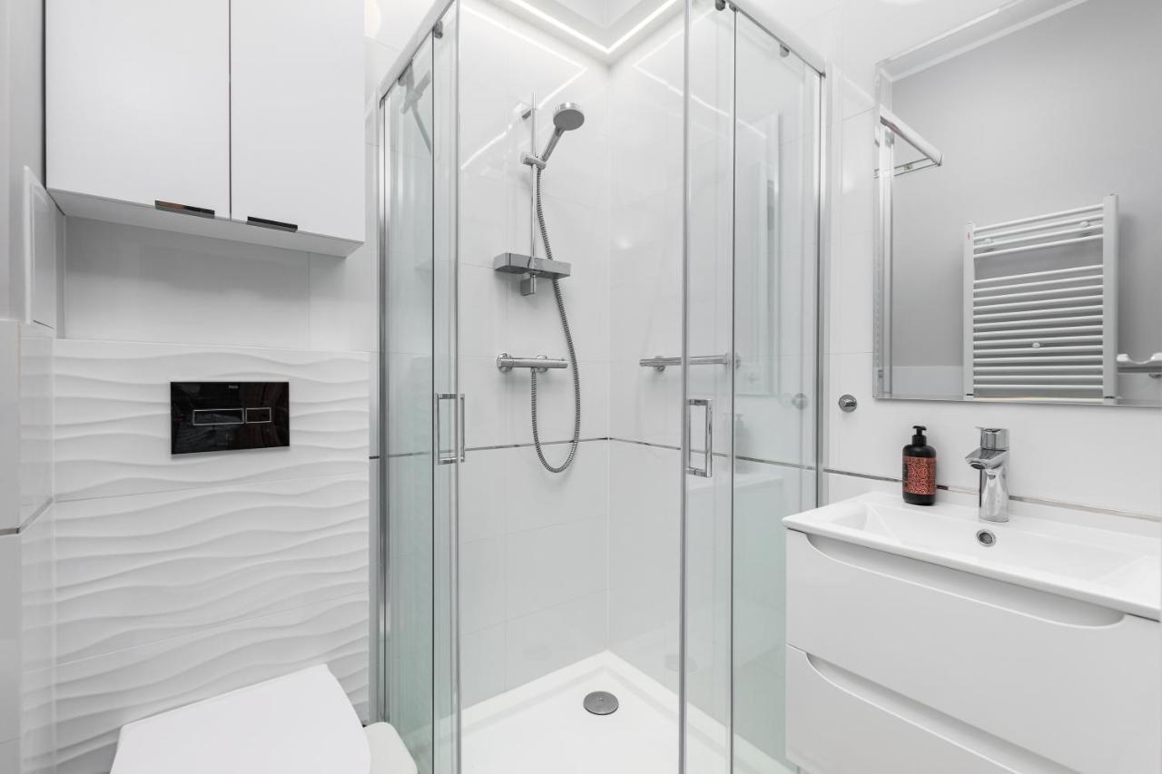 Apartment Lewicka 8 By Homeprime Warsaw