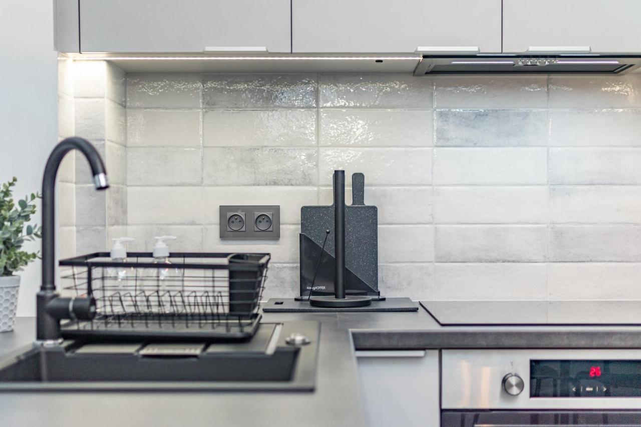 Apartment Lewicka 8 By Homeprime