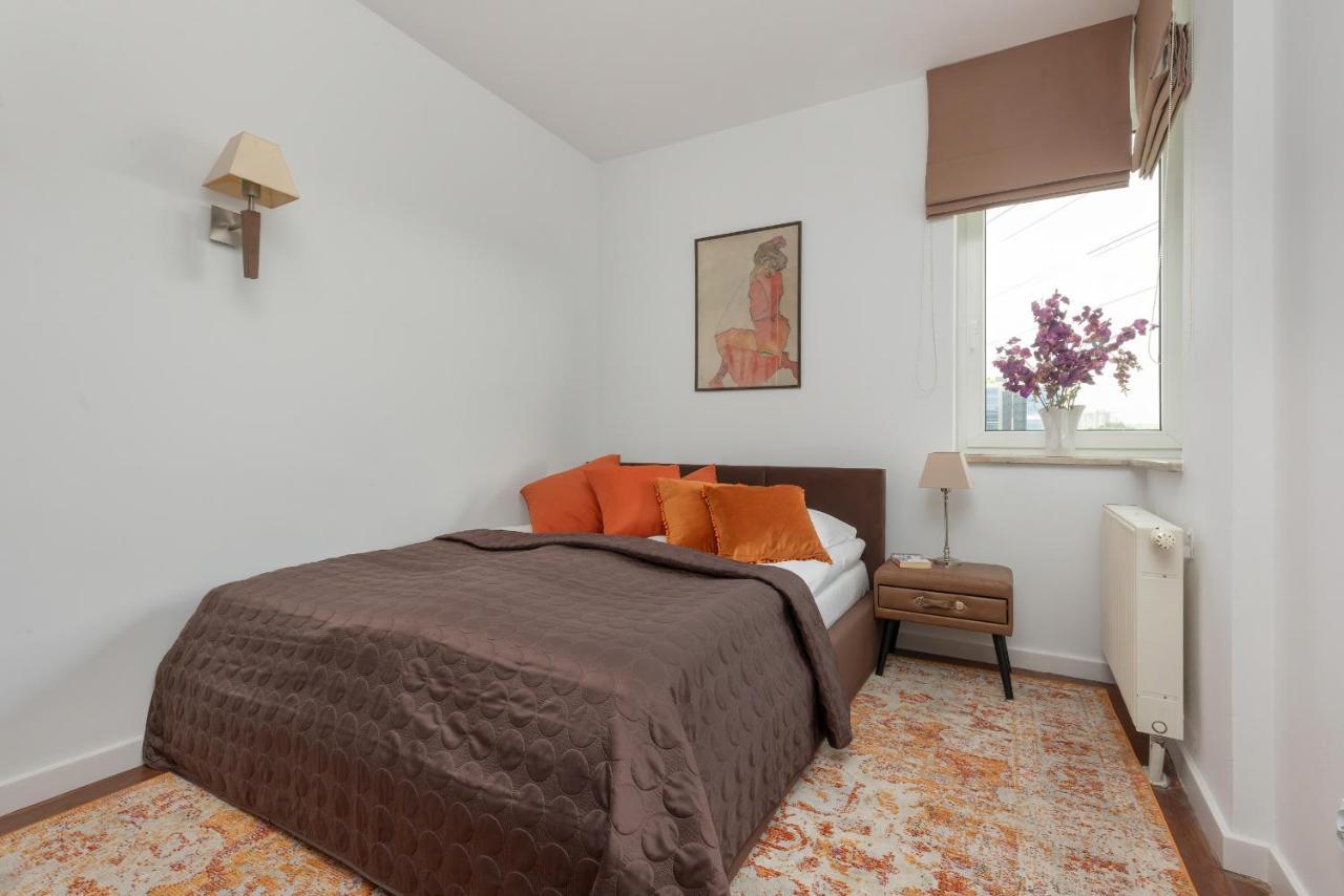 Cozy Near Airport By Renters Warsaw
