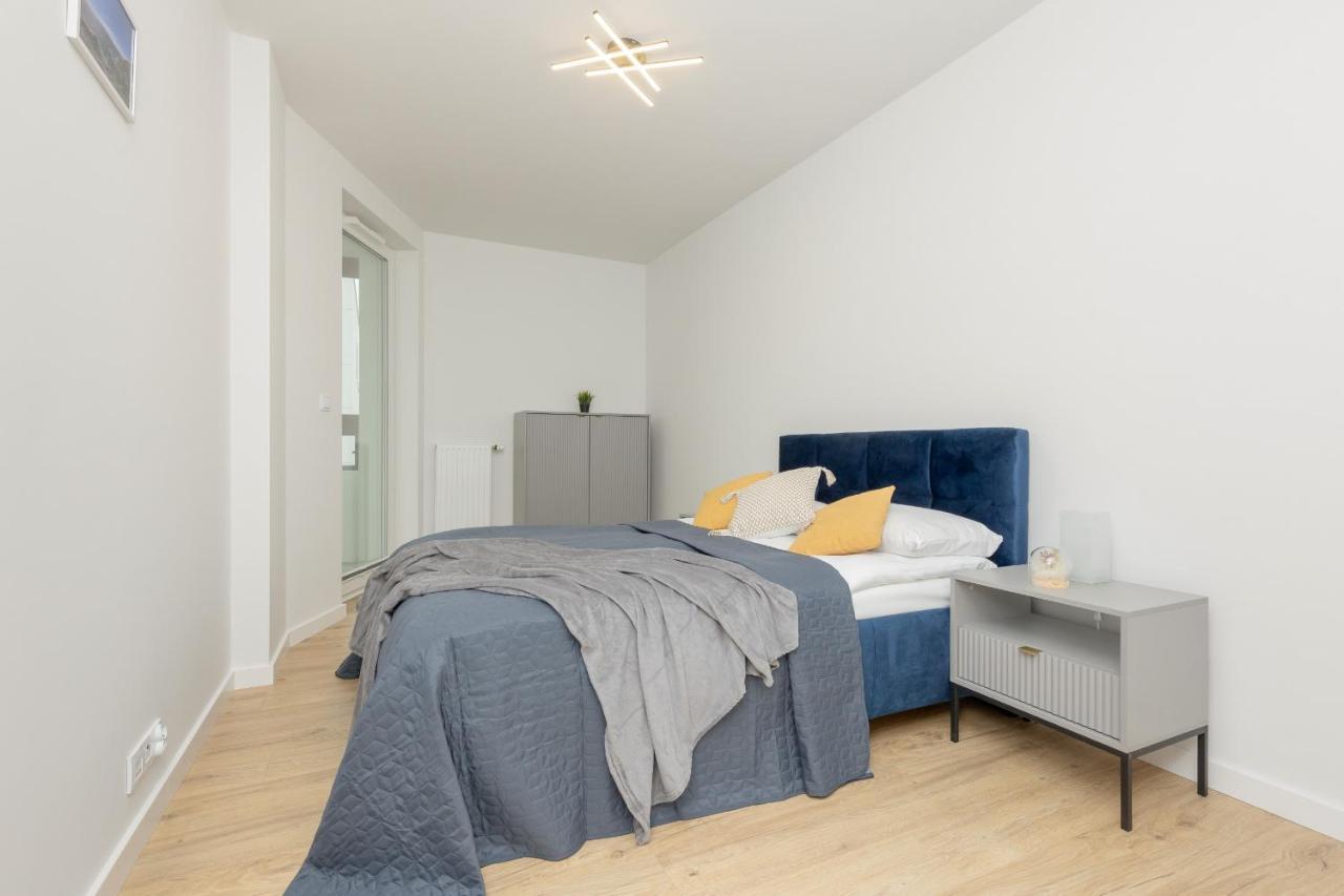 Apartament Goodnight Bialoleka With 2 Bedrooms & Parking By Renters Warszawa