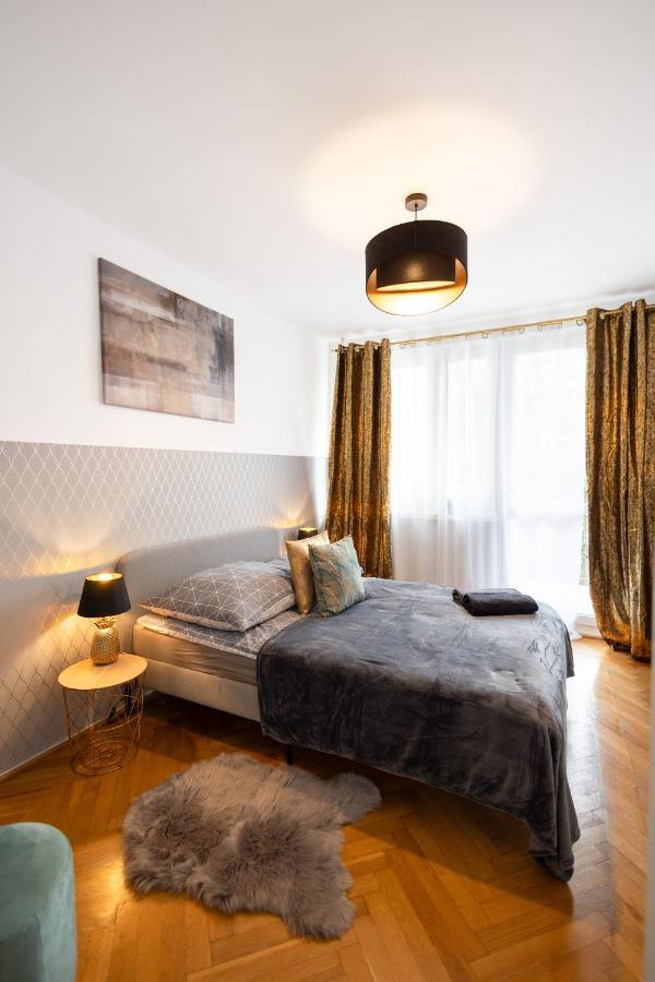 Clicktheflat Stawki * Warsaw