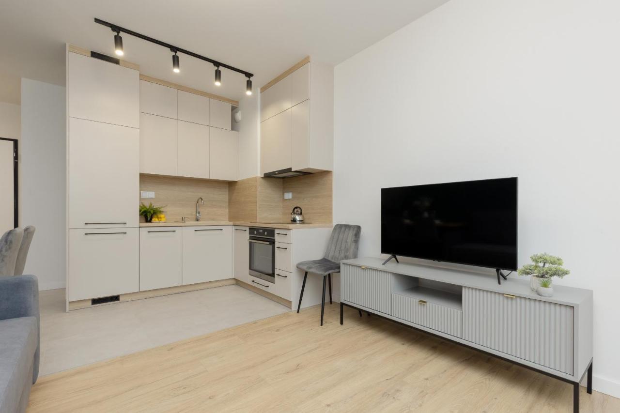 Apartament Goodnight Bialoleka With 2 Bedrooms & Parking By Renters Warszawa