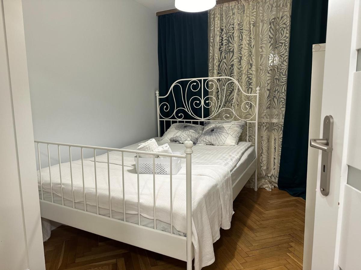 Centrum Bagno 3 Cityaparthome Apartamento Varsóvia