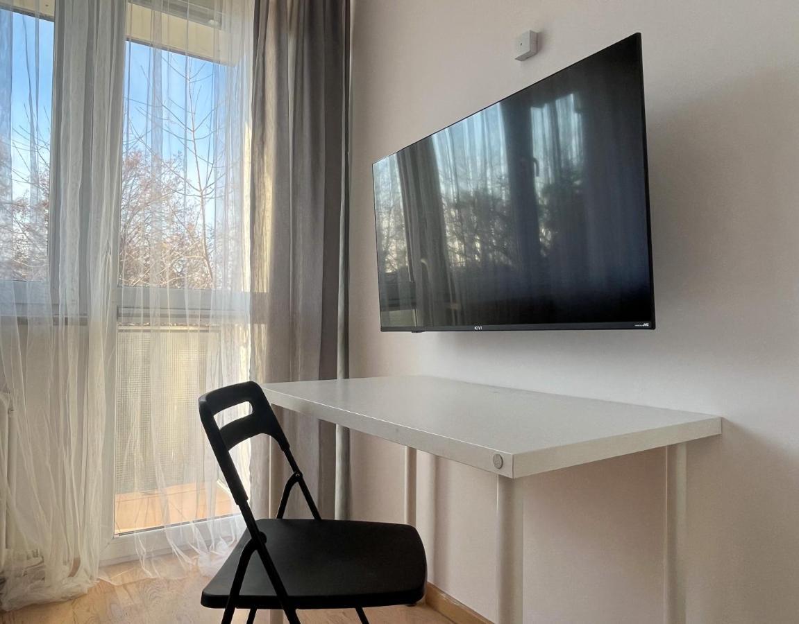Hostel Shape&color Premium