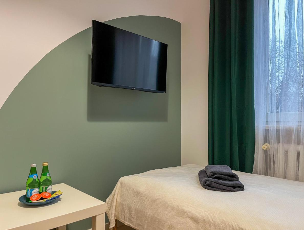 Hostel Shape&color Premium