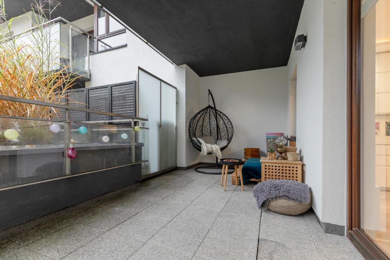 Cosy With Parking Wilanow By Renters * Warszawa