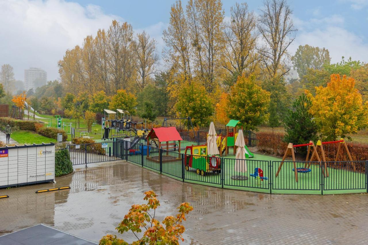 Cosy With Parking Wilanow By Renters