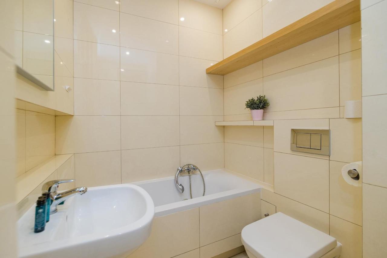 Shortstaypoland Plac Dabrowskiego B140 Căn hộ