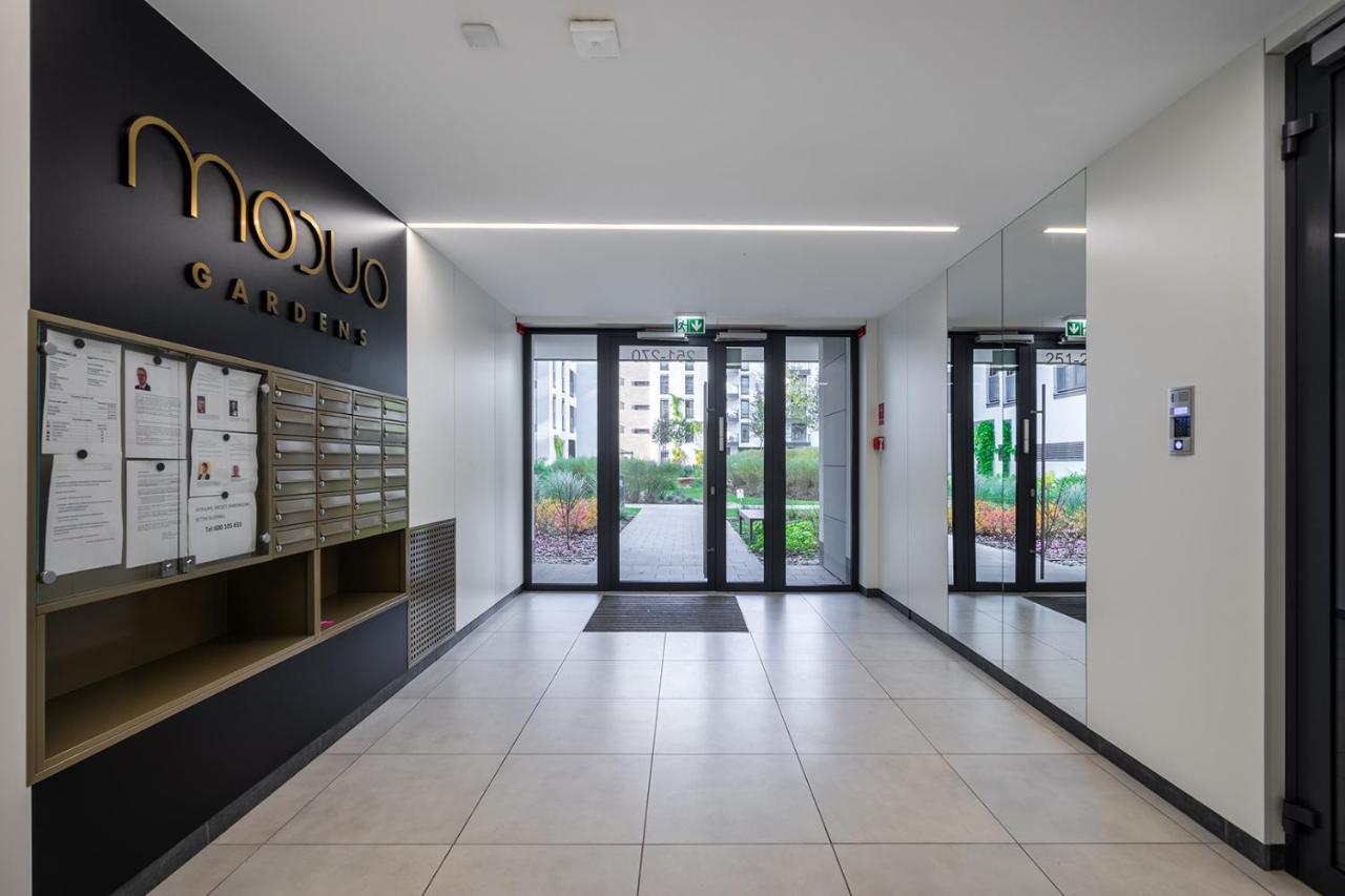 Apartment Stylish Airport Business - Parking, Balcony - By Rentujemy