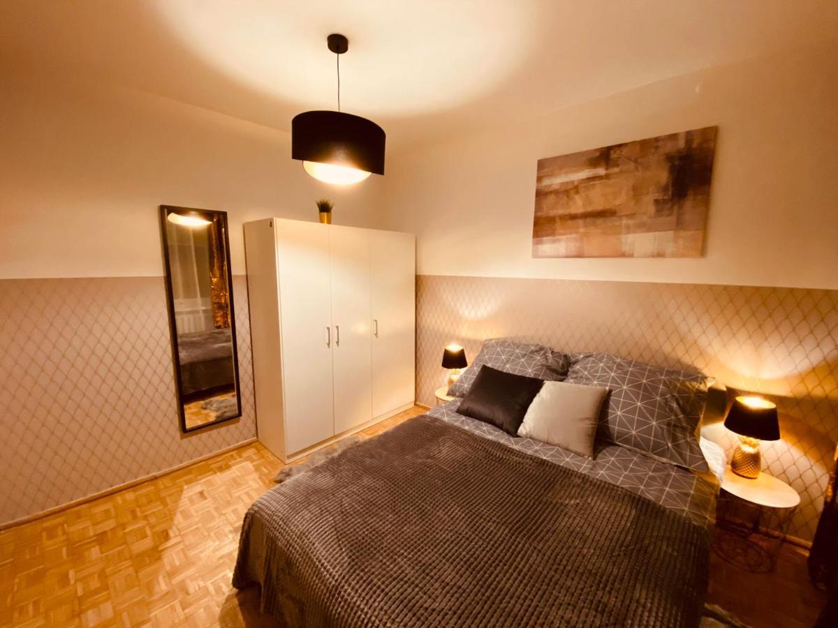 Clicktheflat Wokalna *
