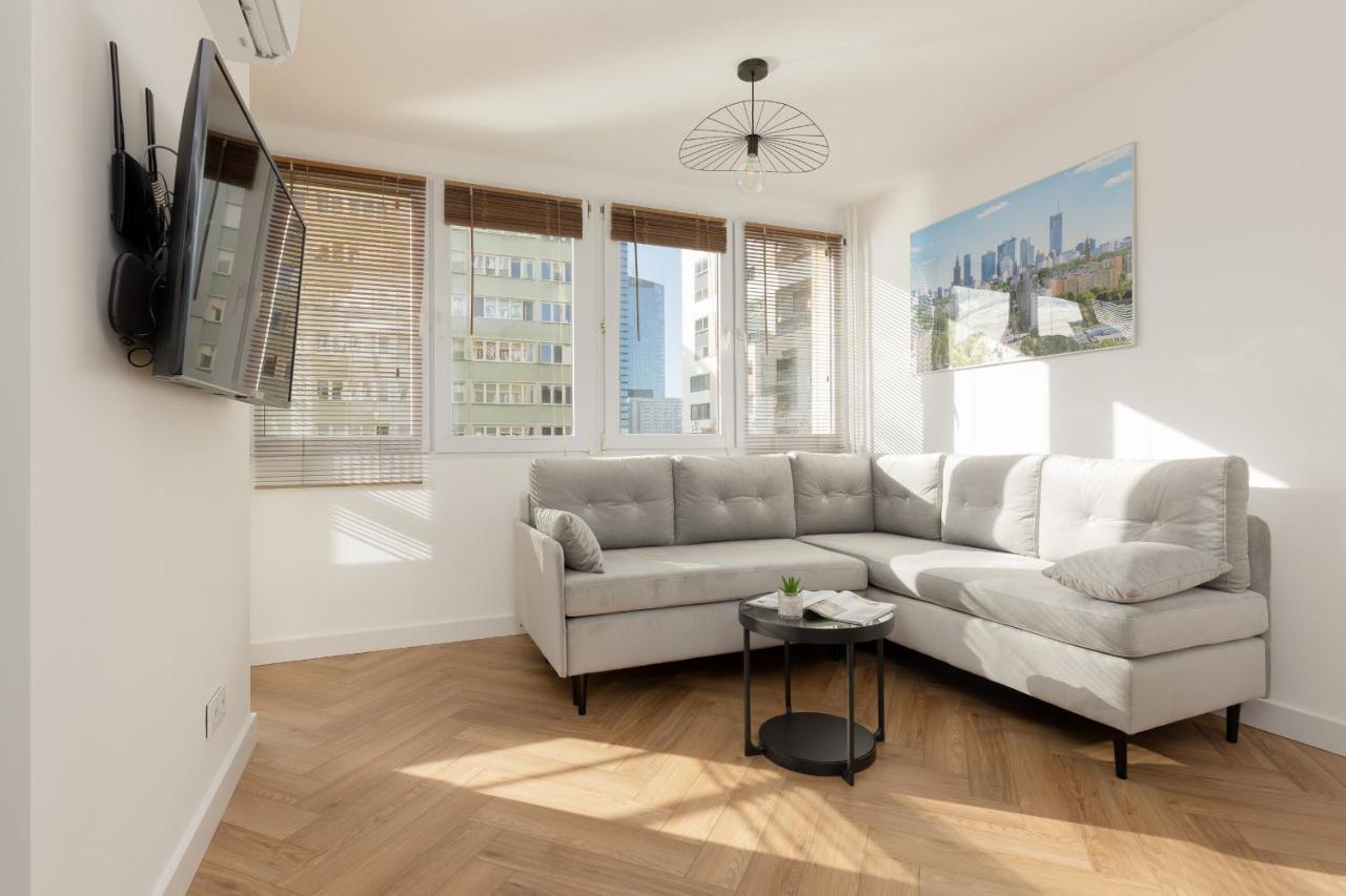 Apartment City Life Bagno By Renters Warsaw