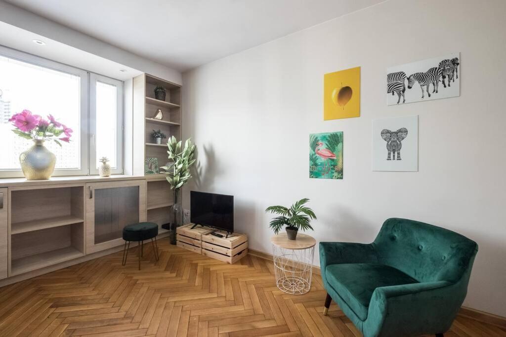 Boutique Emilii Plater 55 Two Balcony Apartamento