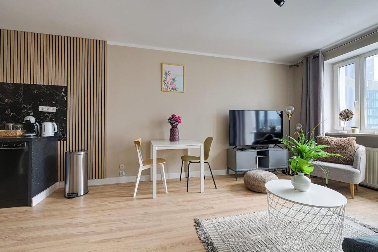 Privilage Location W Centrum Apartamento