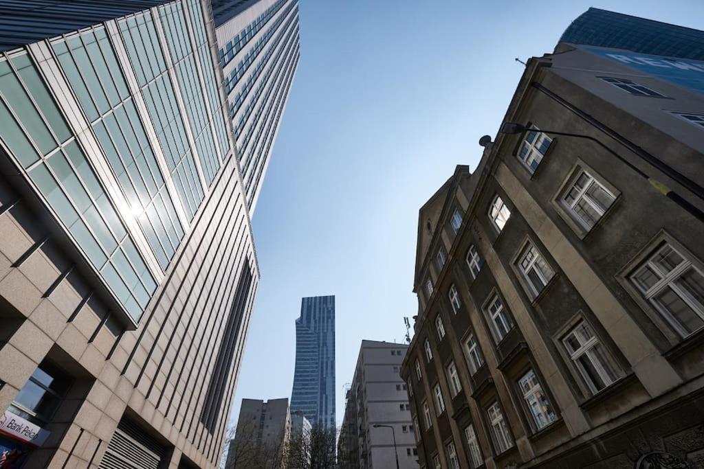 Oasis 2 In Center Downtown Warsaw
