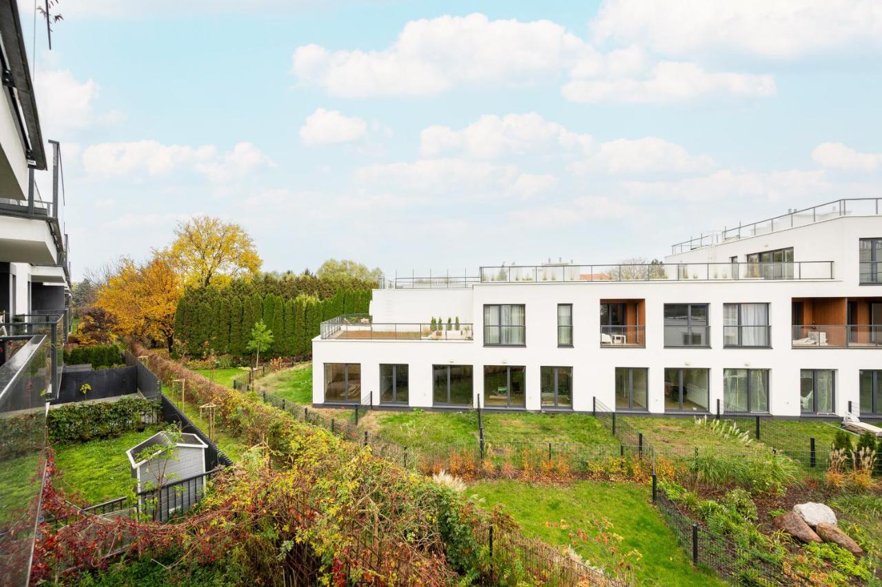 Bluszczanska Blue Modern