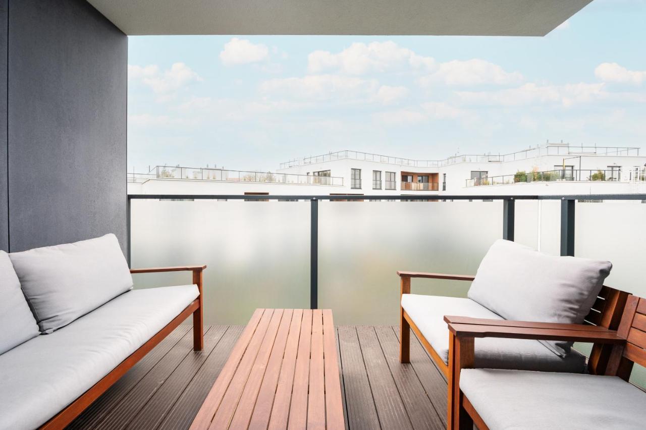Bluszczanska Blue Modern Apartment Warschau