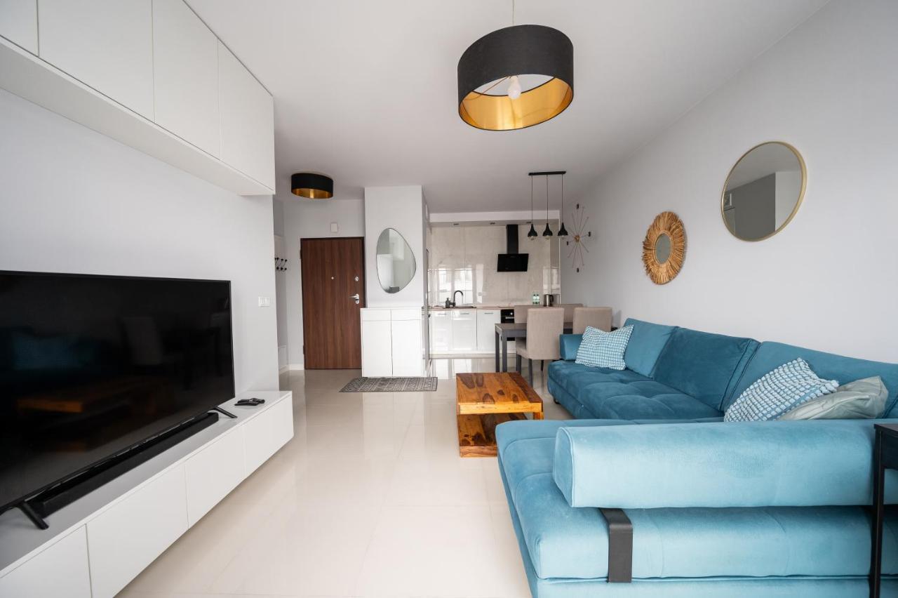 Bluszczanska Blue Modern Warschau