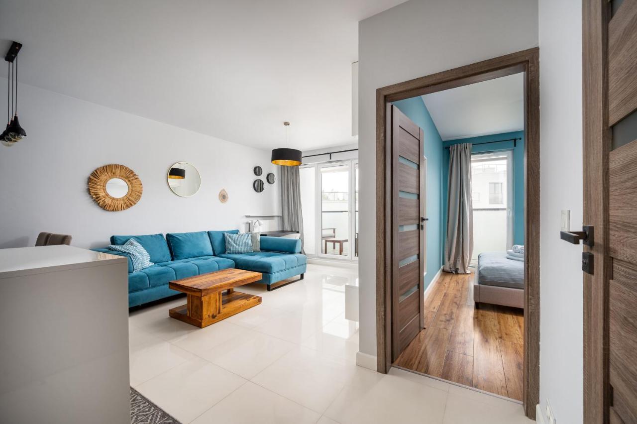 Apartment Bluszczanska Blue Modern Warsaw