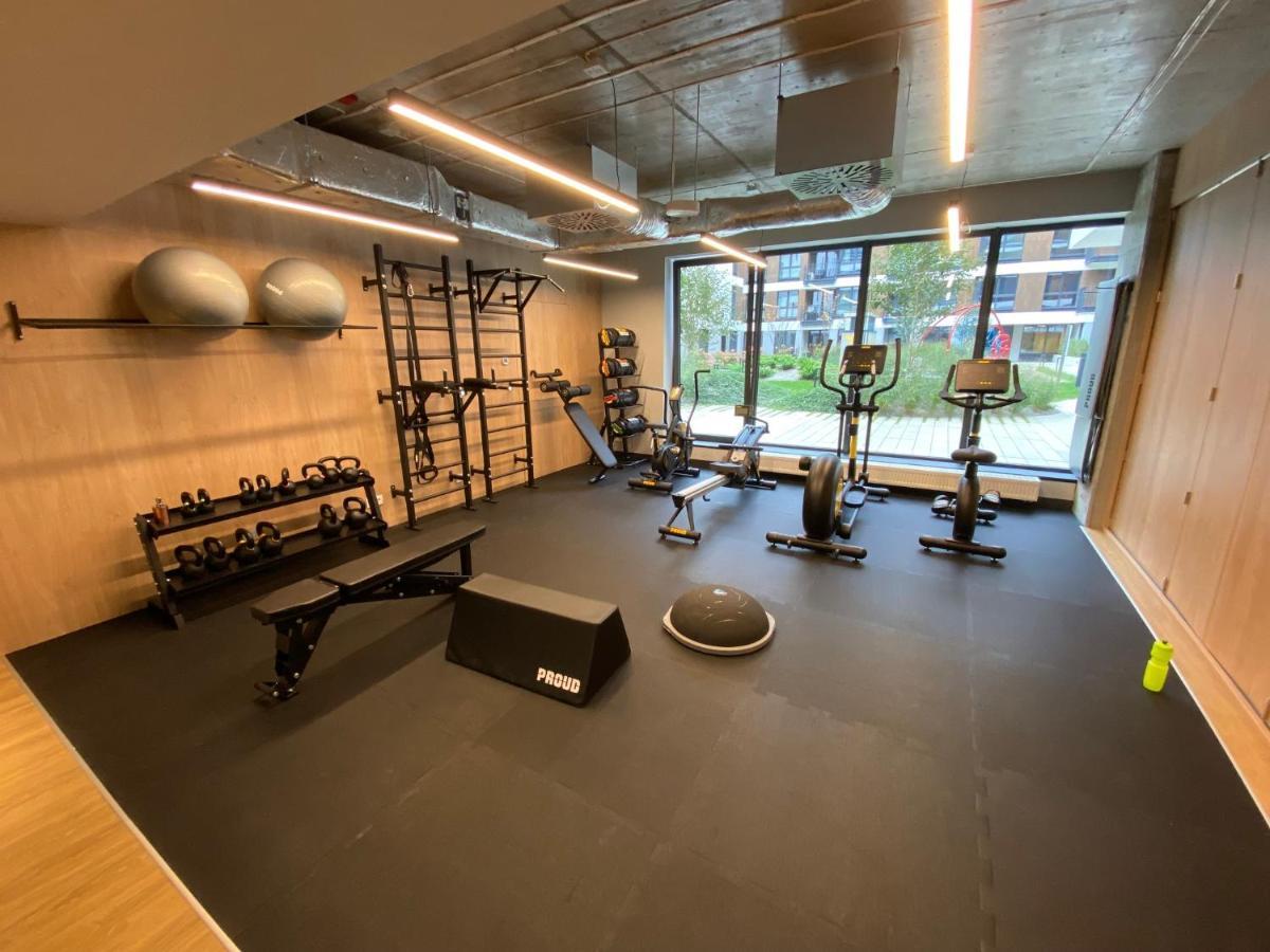 1bed With Gym - P&o Apartment *