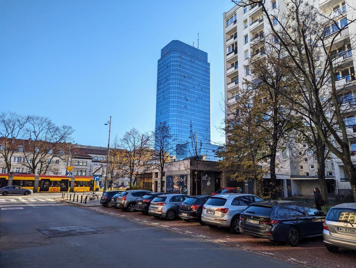 Bella Luna Luxury - Oasis Gem In Warschau