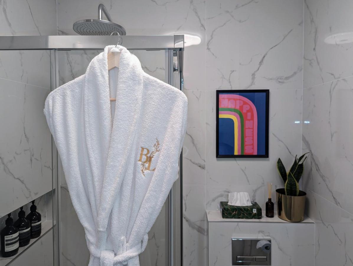 Bella Luna Luxury - Oasis Gem In Apartment Warschau