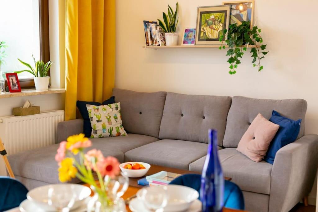 Apartment Przytulny, Komfortowy Apartament Z Garazem Warschau