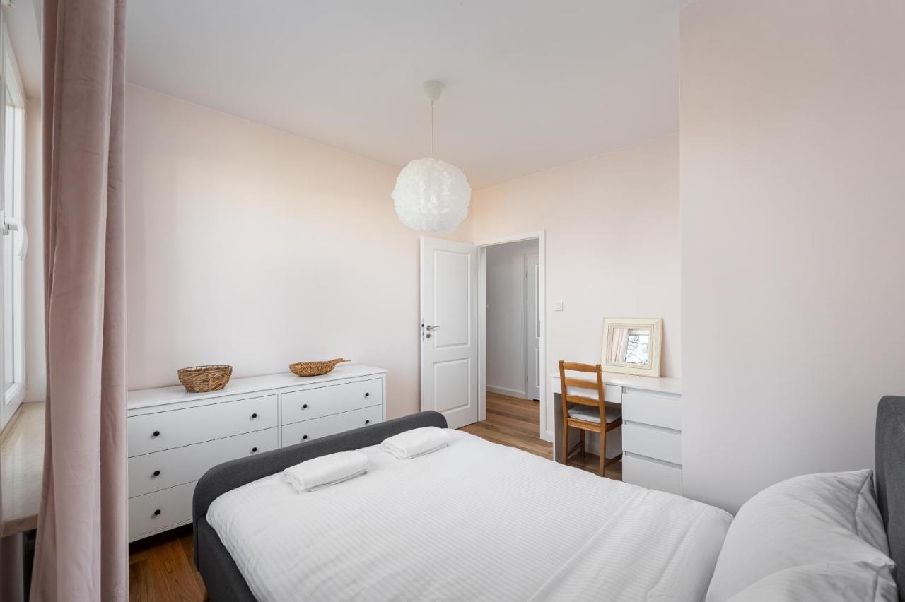 Căn hộ Fort Bema 2-bedroom Warsaw