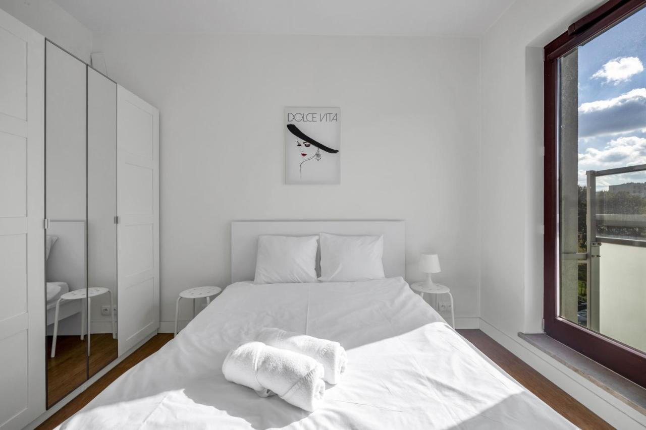 1br New 20min Centre Parking * Warsaw