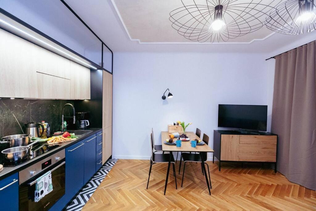 Apartment Modern, Cozy Apartment, Next To The Old Town! Warschau