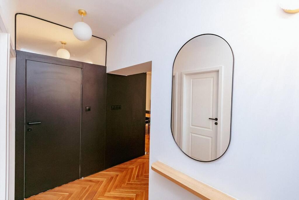 Apartment Modern, Cozy Apartment, Next To The Old Town! *