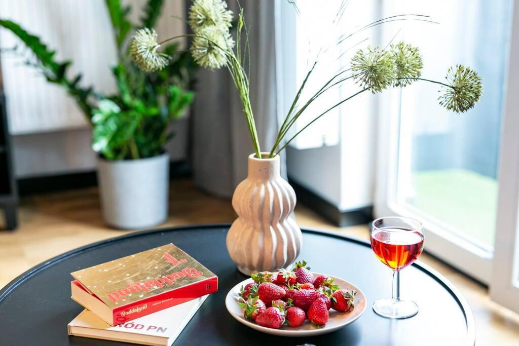 Apartment Nowy, Elegancki W Okolicy Pge Narodowy Warsaw