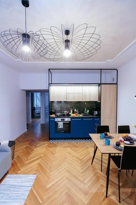 Modern, Cozy Apartment, Next To The Old Town! Warschau