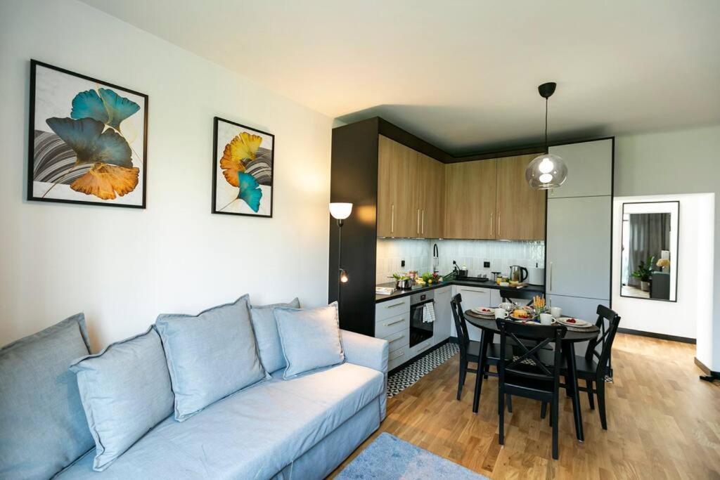 Apartment Nowy, Elegancki W Okolicy Pge Narodowy Warsaw
