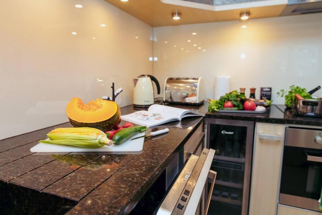Apartment In The Heart Of Warsaw! *