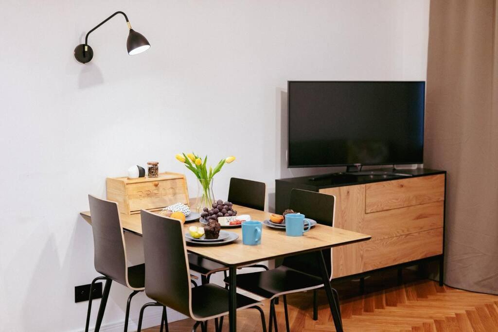 Apartment Modern, Cozy Apartment, Next To The Old Town! *