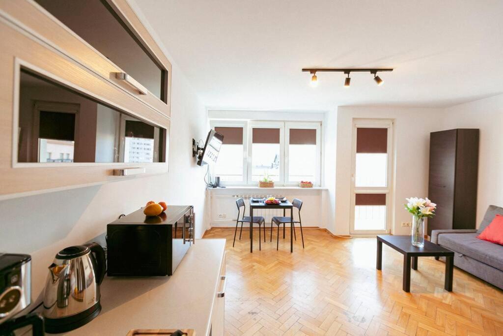 Jasna Studio. Centric Location In The Heart Of * Warschau