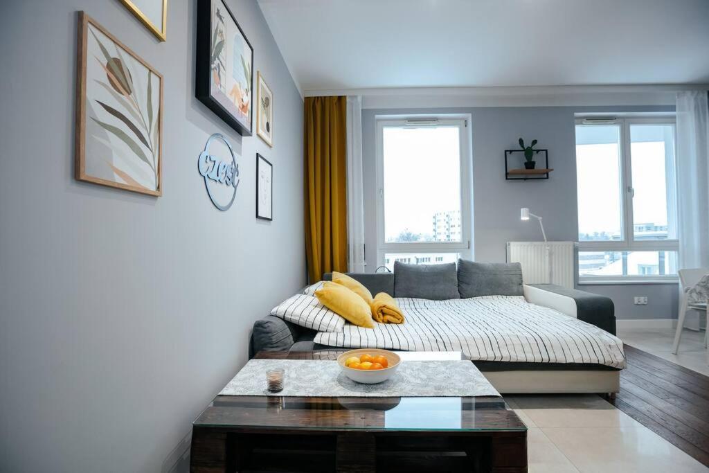 Apartment Modern, Spacious With Garage And Balcony Warschau